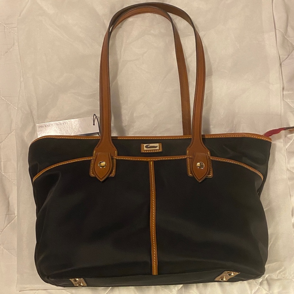 NWT - Dooney & Bourke Black and Brown Tote